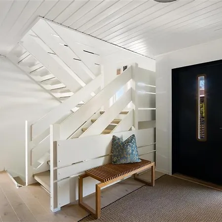Villa Exclusive House During Ons, Prime Location, Just 6 Minutes By Bus To The Ons Exhibition, With Stunning Views Stavanger