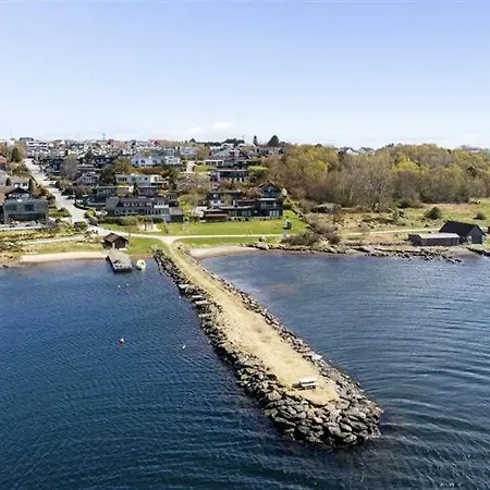 Exclusive House During Ons, Prime Location, Just 6 Minutes By Bus To The Ons Exhibition, With Stunning Views Villa